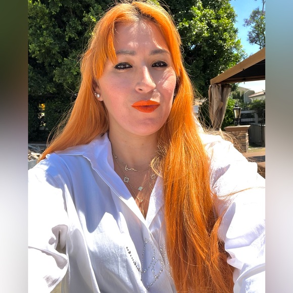 Meet your Posher, Teresa - Picture 1 of 2